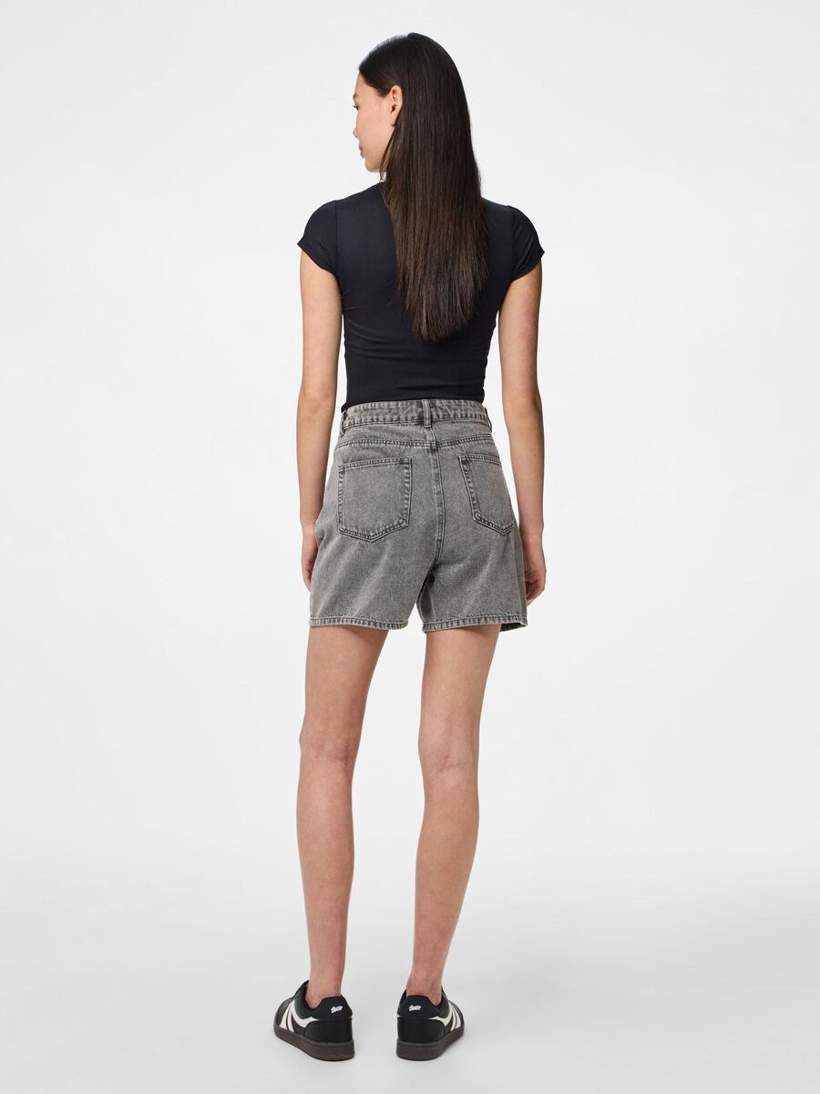 Pieces PCABBI MW JEANSSHORTS, Light Grey Denim, highres - 17153448_LightGreyDenim_004.jpg