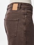 Product image thumbnail - PCSELMA WIDE FIT JEANS, Hot Fudge | 4