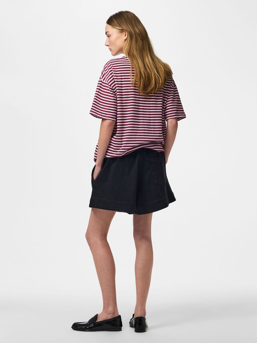 Product carousel image - PCBILLO HW PULL UP  DENIM SHORTS, Black | 2