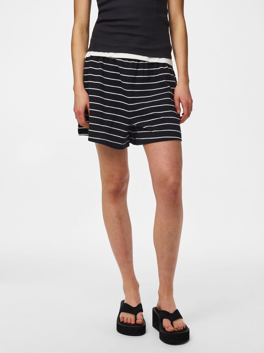 Product carousel image - PCSADIE HW  SHORTS, Black | 1