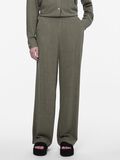 Pieces PCVINSTY  LINEN-BLEND TROUSERS, Deep Lichen Green, highres - 17146434_DeepLichenGreen_003.jpg
