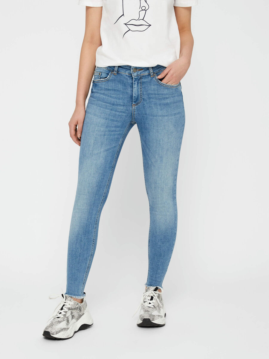 Pieces MID WAIST CROPPED JEAN, Light Blue Denim, highres - 17087091_LightBlueDenim_003.jpg