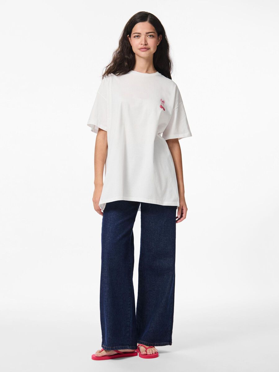 Pieces PCMIKKA OVERSIZED T-SHIRT, Bright White, highres - 17163760_BrightWhite_1250796_005.jpg