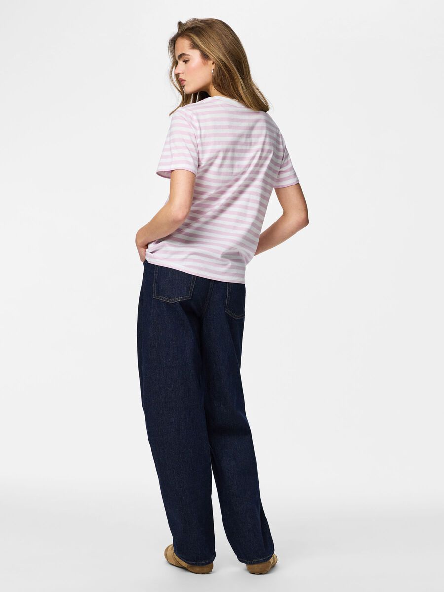 Product carousel image - PCRIA T-SHIRT, Winsome Orchid | 2