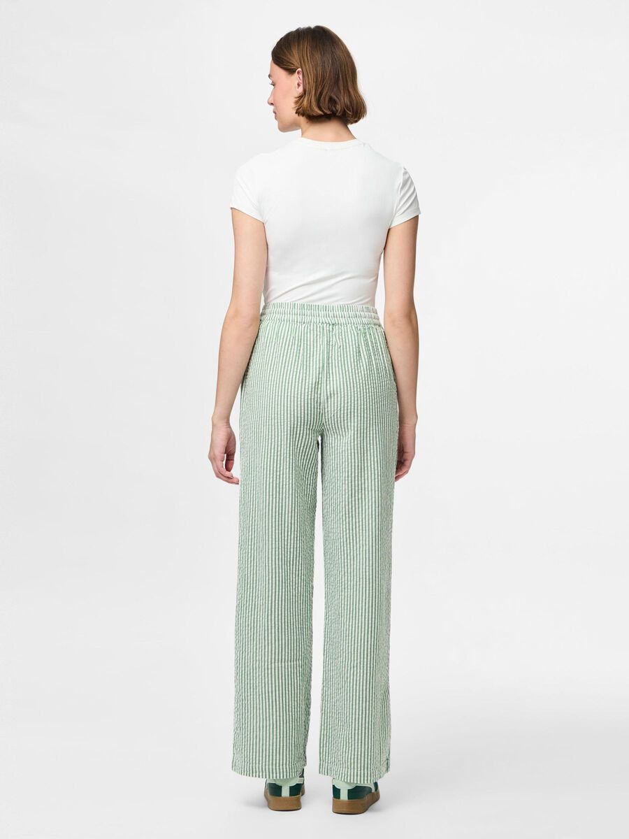 Pieces PCSALLY SEERSUCKER TROUSERS, Fairway, highres - 17146656_Fairway_1109696_004.jpg