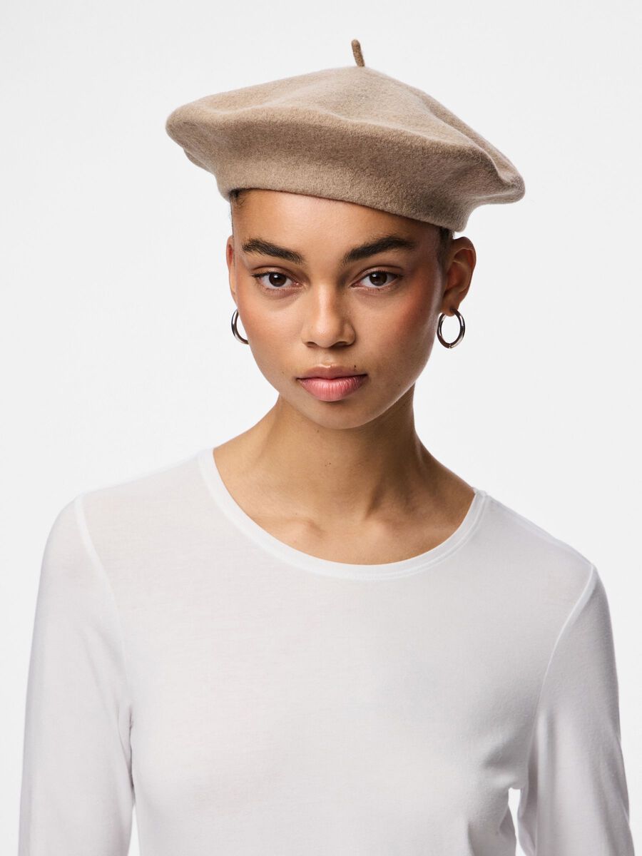 Product carousel image - PCFRENCH BARET, Greige | 1
