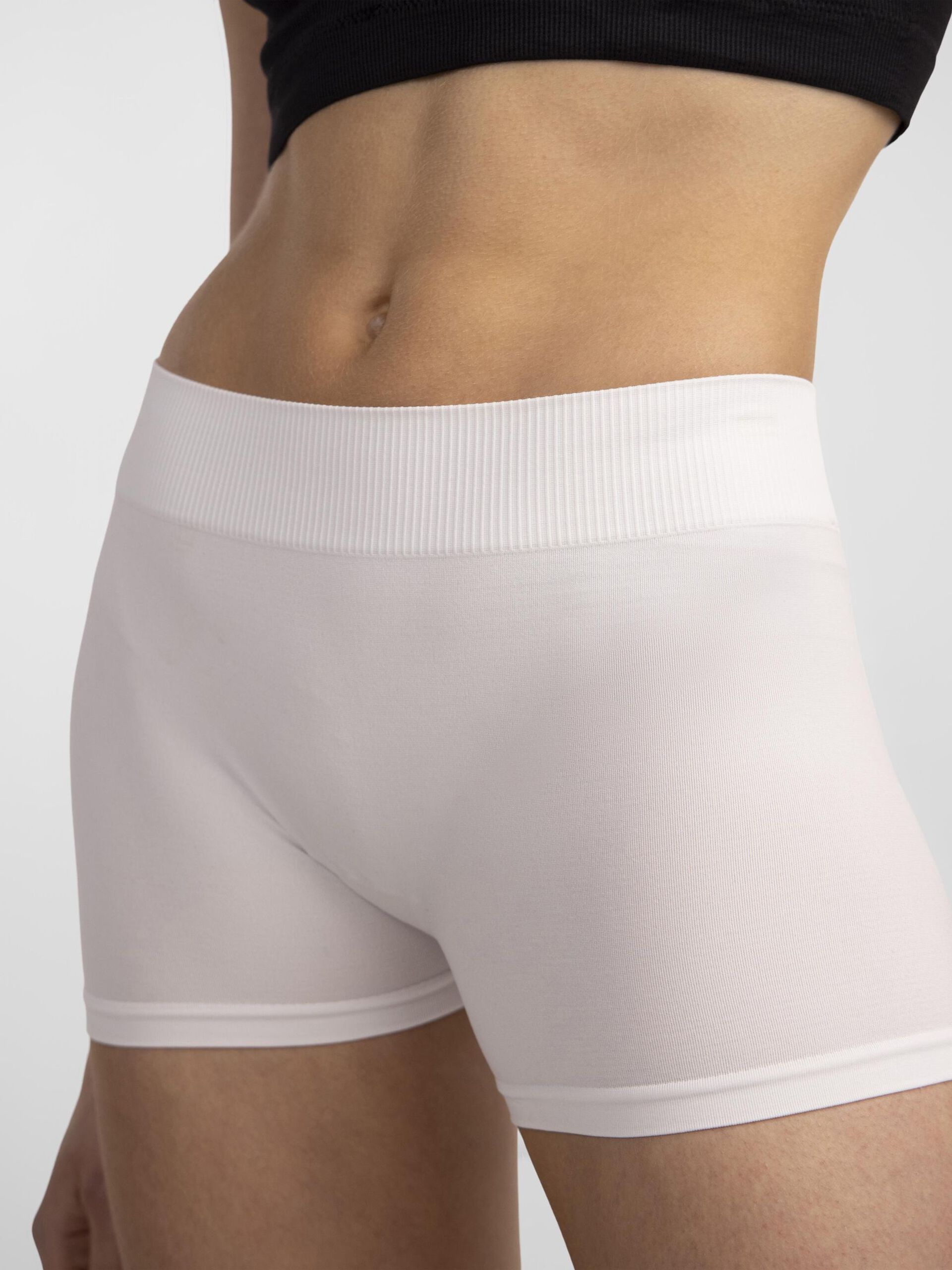 Carousel image - PCLONDON NYLON CYKELSHORTS, Bright White | 5