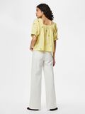 Product image thumbnail - PCSELENA TOP &Agrave; MANCHES COURTES, Pale Banana | 2