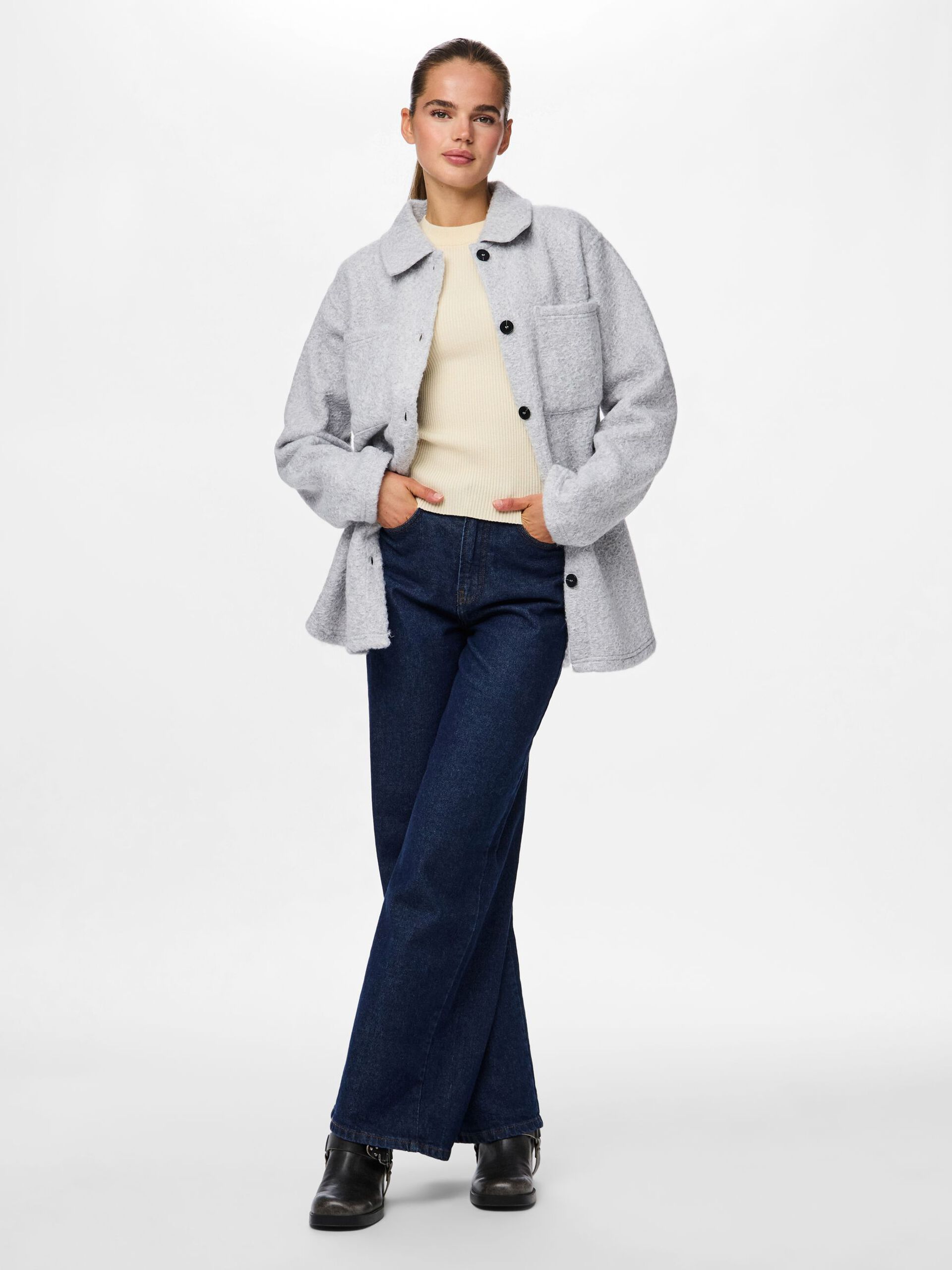 Carousel image - PCOLINE TEDDY SHACKET, Grey Melange | 3