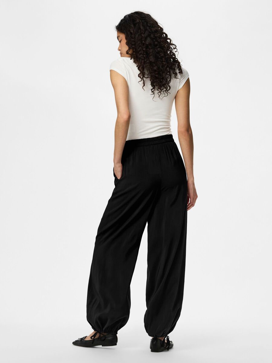 Product carousel image 2 PCALAIA HW BALLOON  TROUSERS, Black