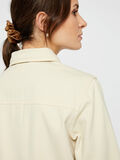 Pieces OVERSIZE DENIMJAKKE, Almond Milk, highres - 17103058_AlmondMilk_007.jpg