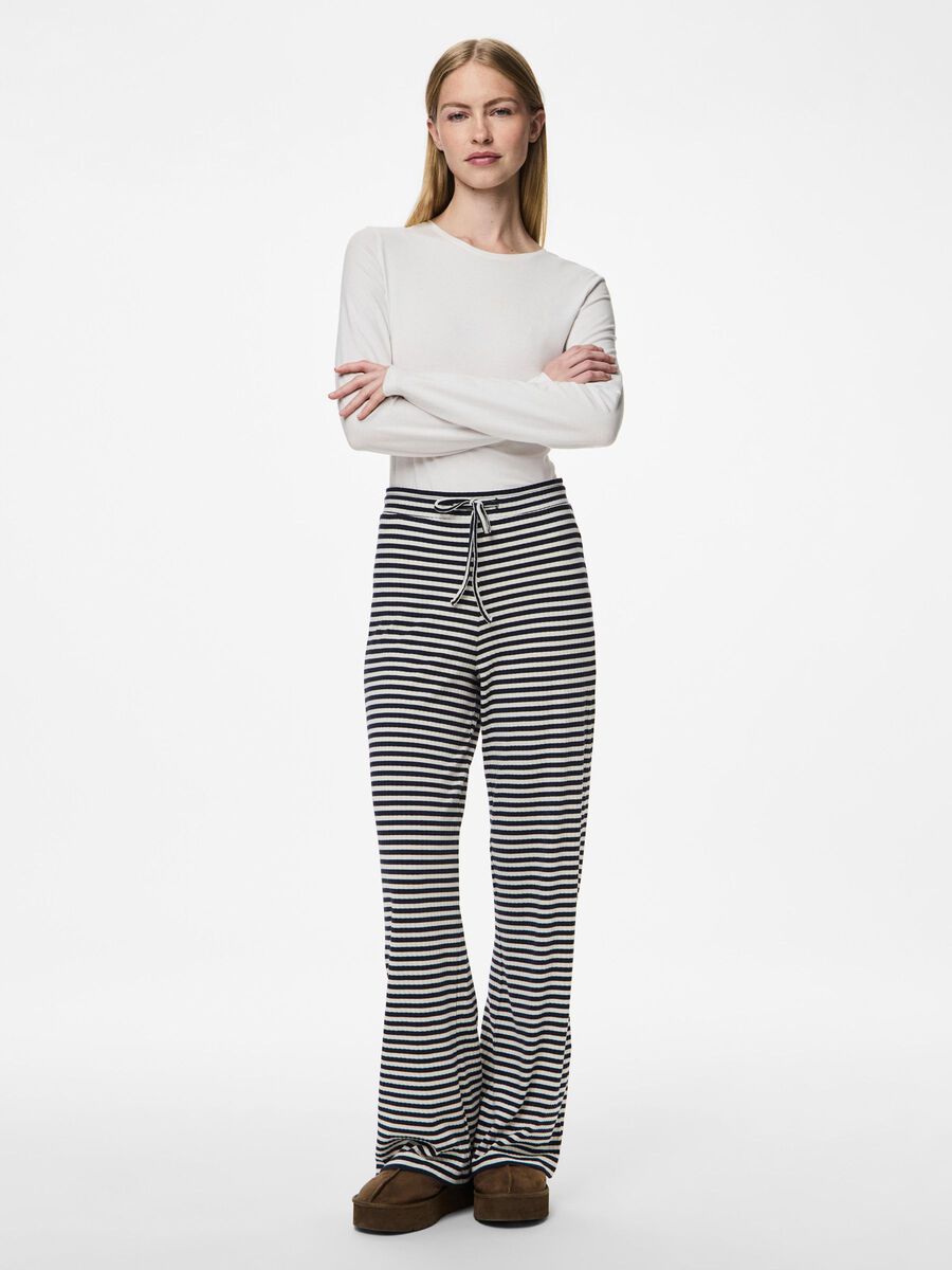 Pieces PCLAYA WIDE-LEG TROUSERS, Maritime Blue, highres - 17156181_MaritimeBlue_1210453_005.jpg