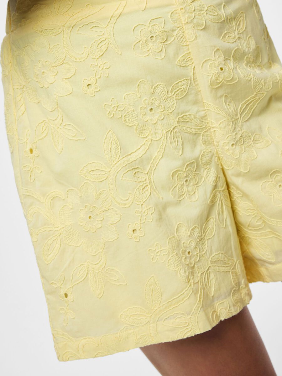 Carousel image - PCGINGER HW  SHORTS, French Vanilla | 4