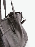 Pieces LEATHER WEEKEND TRAVEL BAG, Black, highres - 17092399_Black_005.jpg