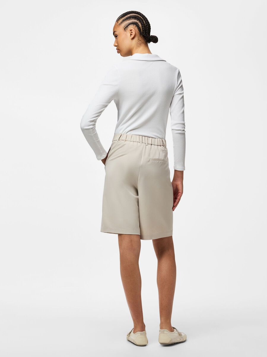 Product carousel image - PCKAMIL HW SHORTS, Silver Lining | 2