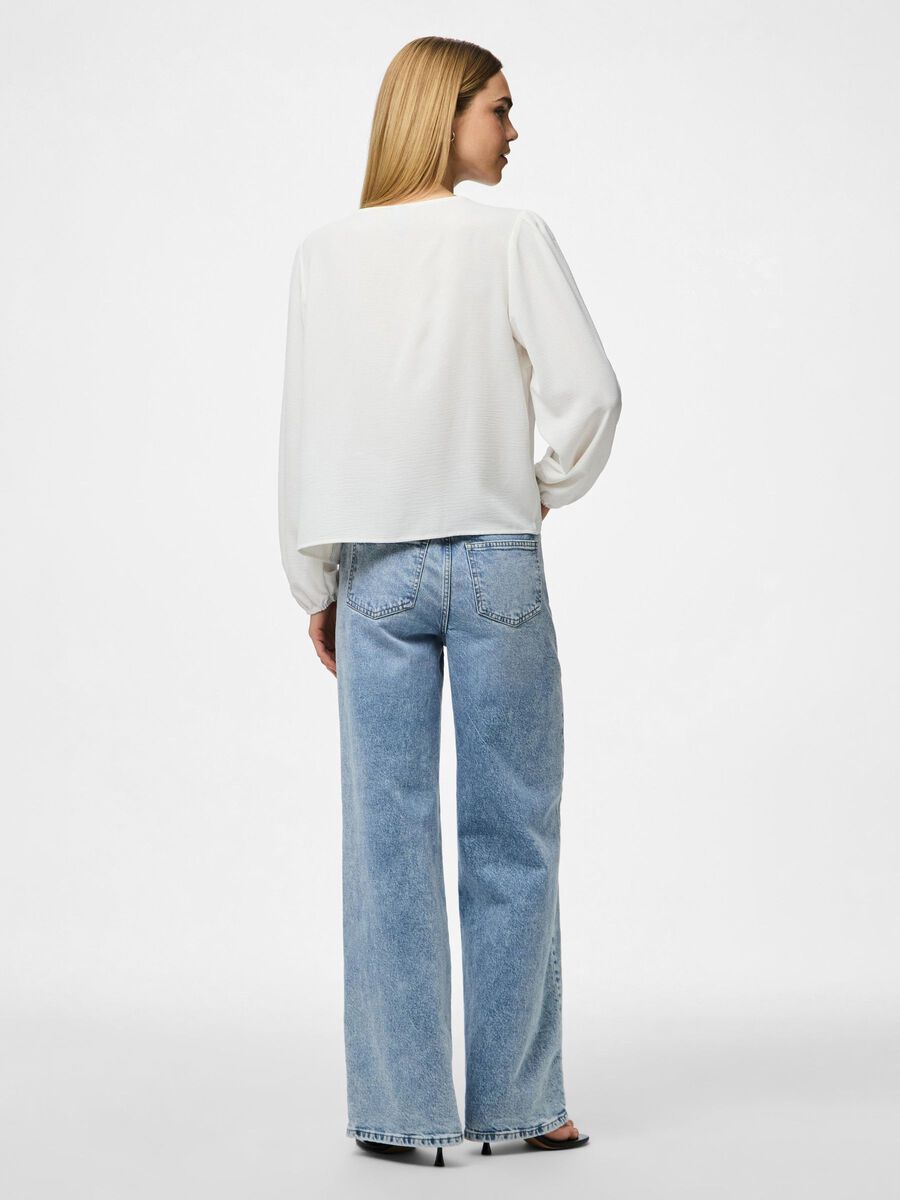 Pieces PCTIFFANY LONG SLEEVED TOP, Cloud Dancer, highres - 17158213_CloudDancer_004.jpg