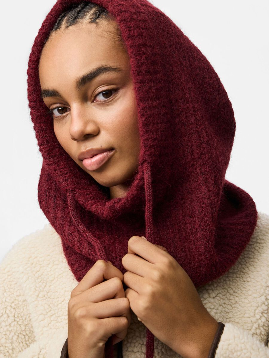 Product carousel image - PCNAMBI BALACLAVA, Tawny Port | 2