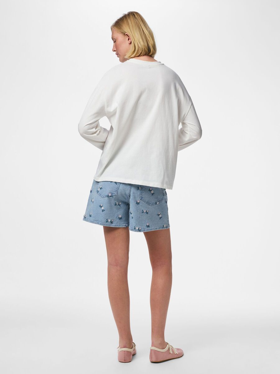 Product carousel image - PCFLORA HW  DENIM SHORTS, Light Blue Denim | 2