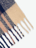 Pieces CHECKED SCARF, White Pepper, highres - 17097216_WhitePepper_006.jpg