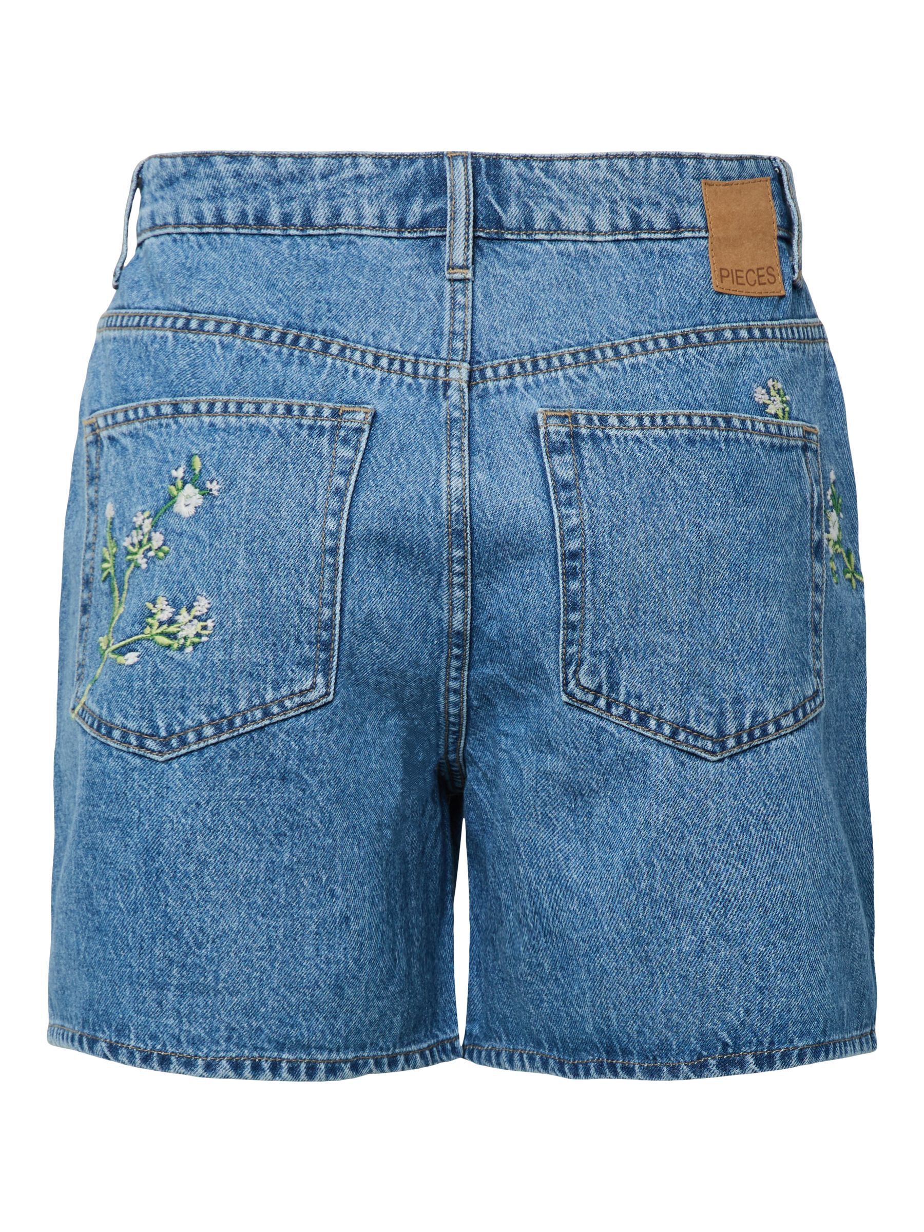 PCSKY HW EMBROIDERY DENIM SHORTS | Blue | PIECES® Norway