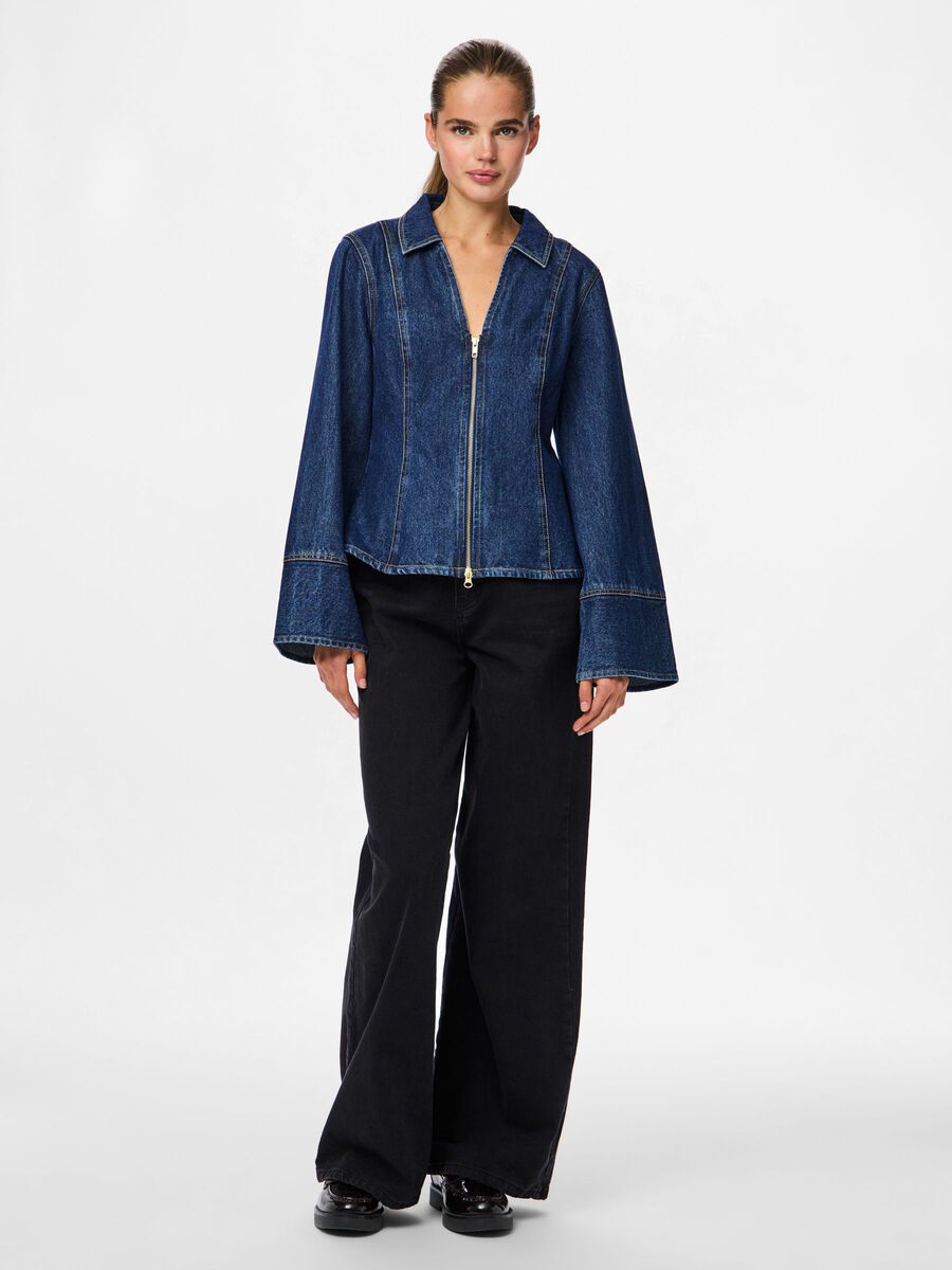 Product carousel image - PCFLORA FITTED DENIM SHIRT, Medium Blue Denim | 2