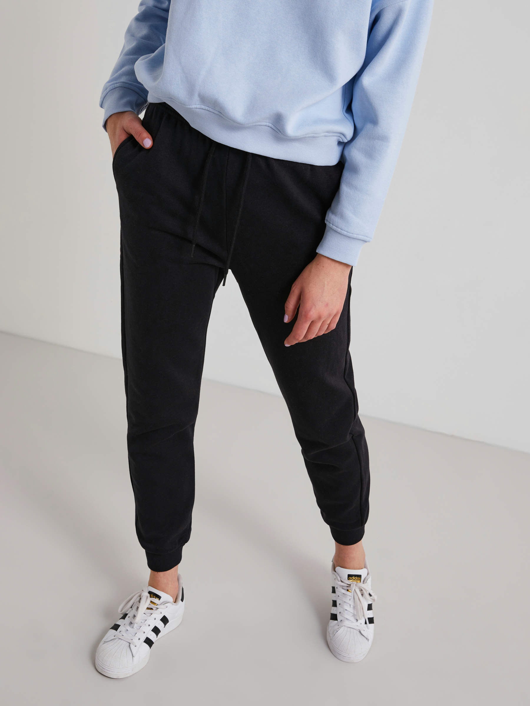 Coloured sweatpants clearance