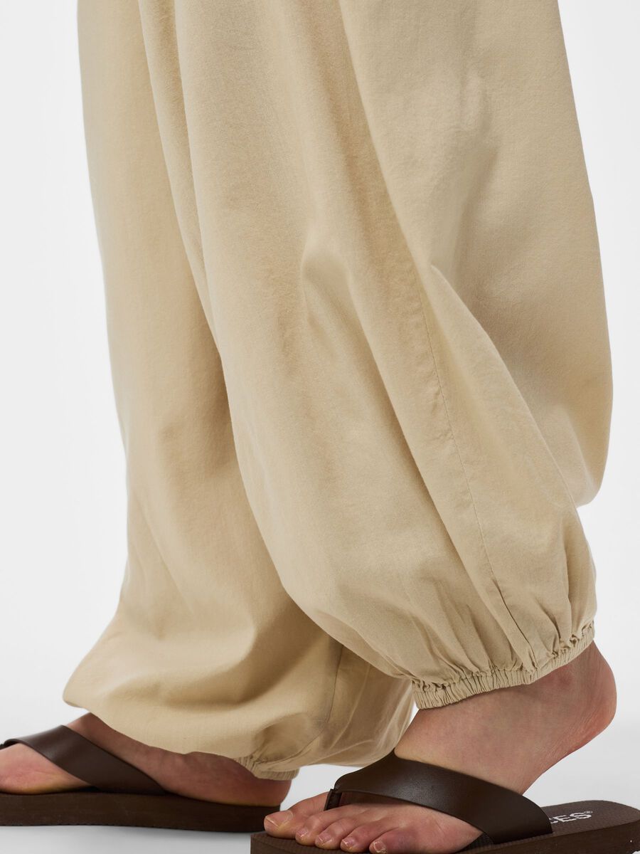 Carousel image - PCSMILLA MW BALLOON HOSE, White Pepper | 1