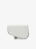 Pieces ASYMMETRIC SHAPE CROSSBODY BAG, Bright White, highres - 17104083_BrightWhite_002.jpg