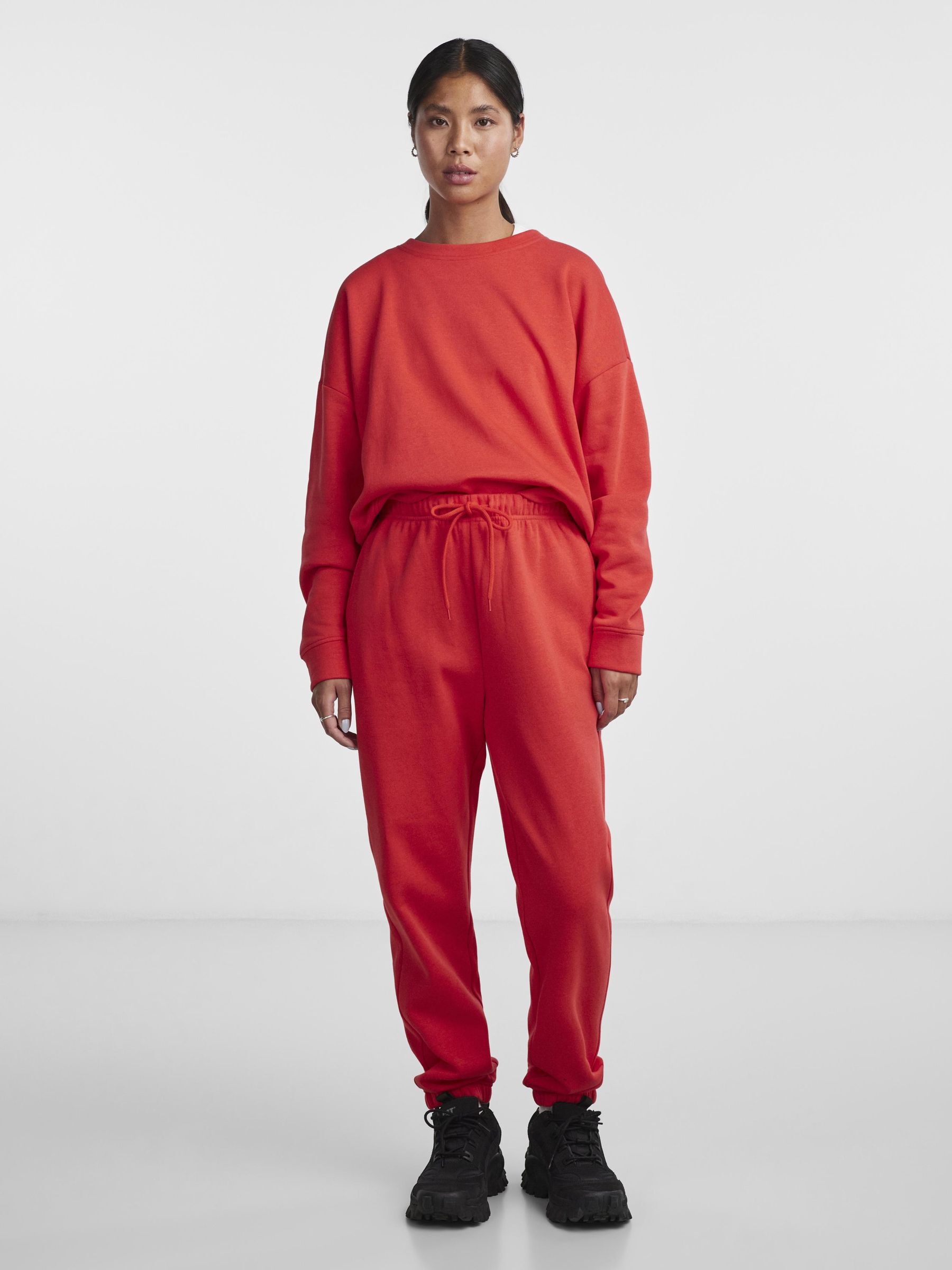 PCCHILLI SWEATPANTS Red PIECES Germany