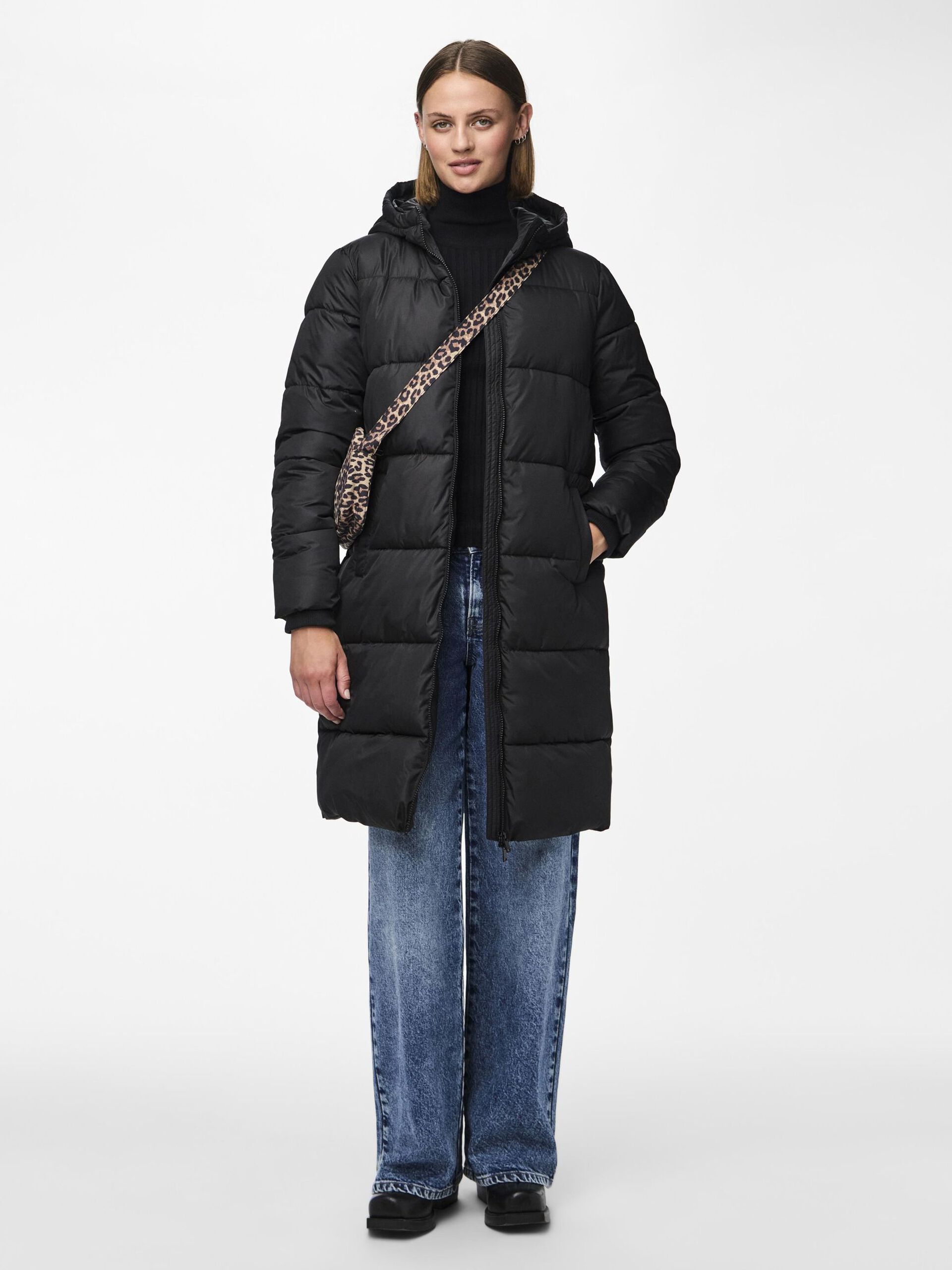 Carousel image - PCBEE - LONG VESTE REMBOURRÉE, Black | 5