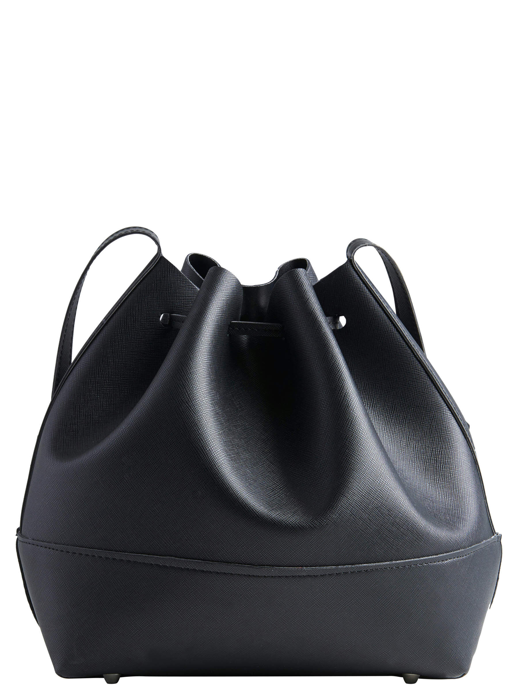 A hotsell bucket bag