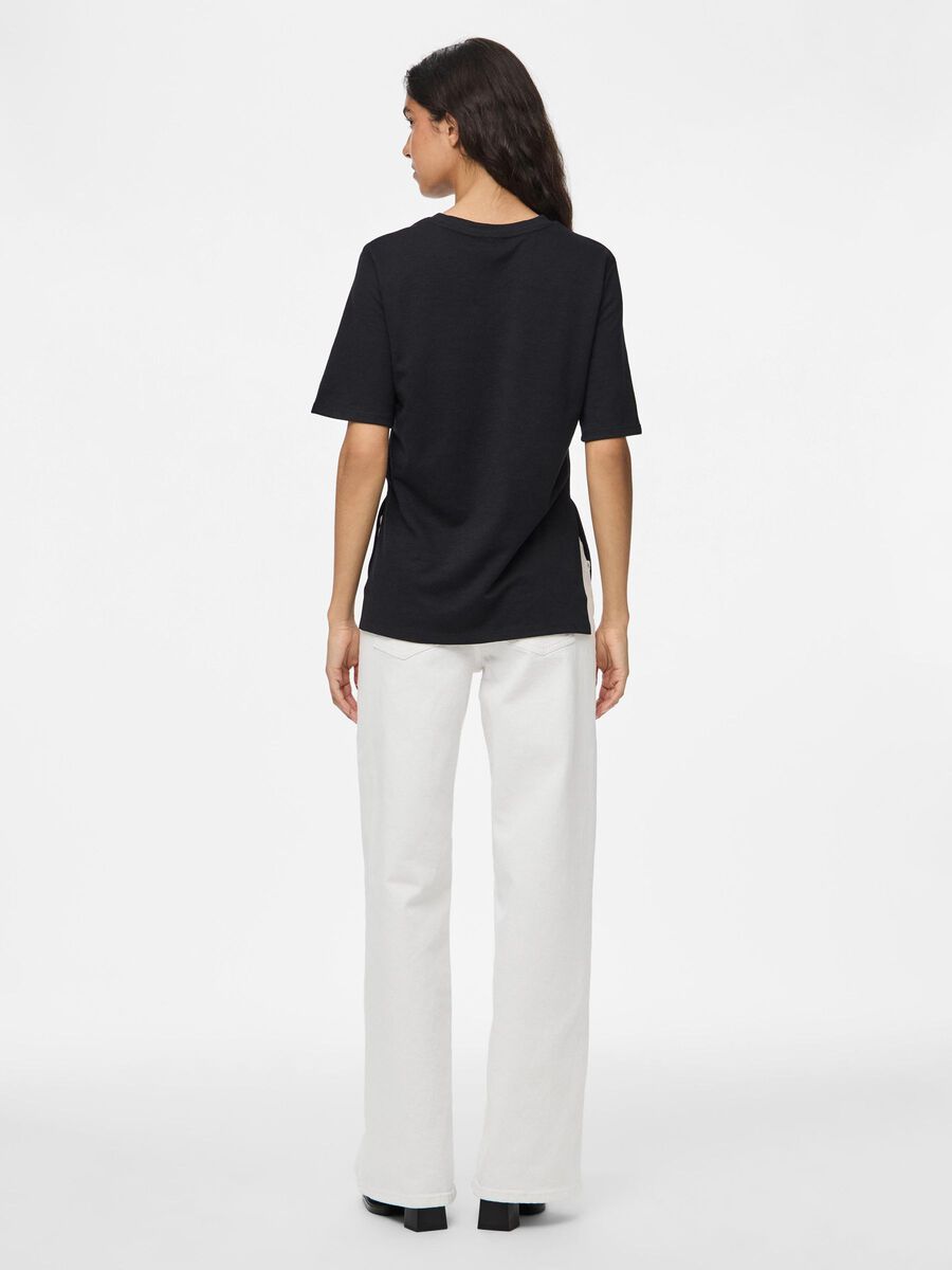 Pieces PCSKYLAR SPLIT T-SHIRT, Black, highres - 17159296_Black_004.jpg