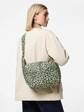 Pieces PCAMANDA XL BUM BAG, Absinthe Green, highres - 17151853_AbsintheGreen_1216047_003.jpg