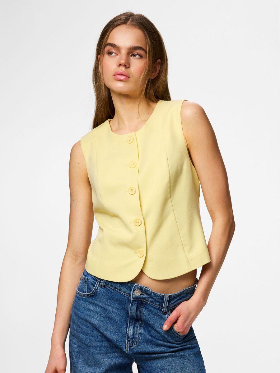 Product carousel image - PCKAMIL FITTED  VEST, French Vanilla | 1