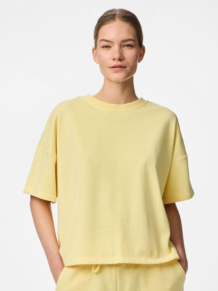 Pieces   PCCHILLI OVERSIZE FIT KORTÄRMAD TOPP, Pale Banana, highres - 17118870_PaleBanana_003.jpg