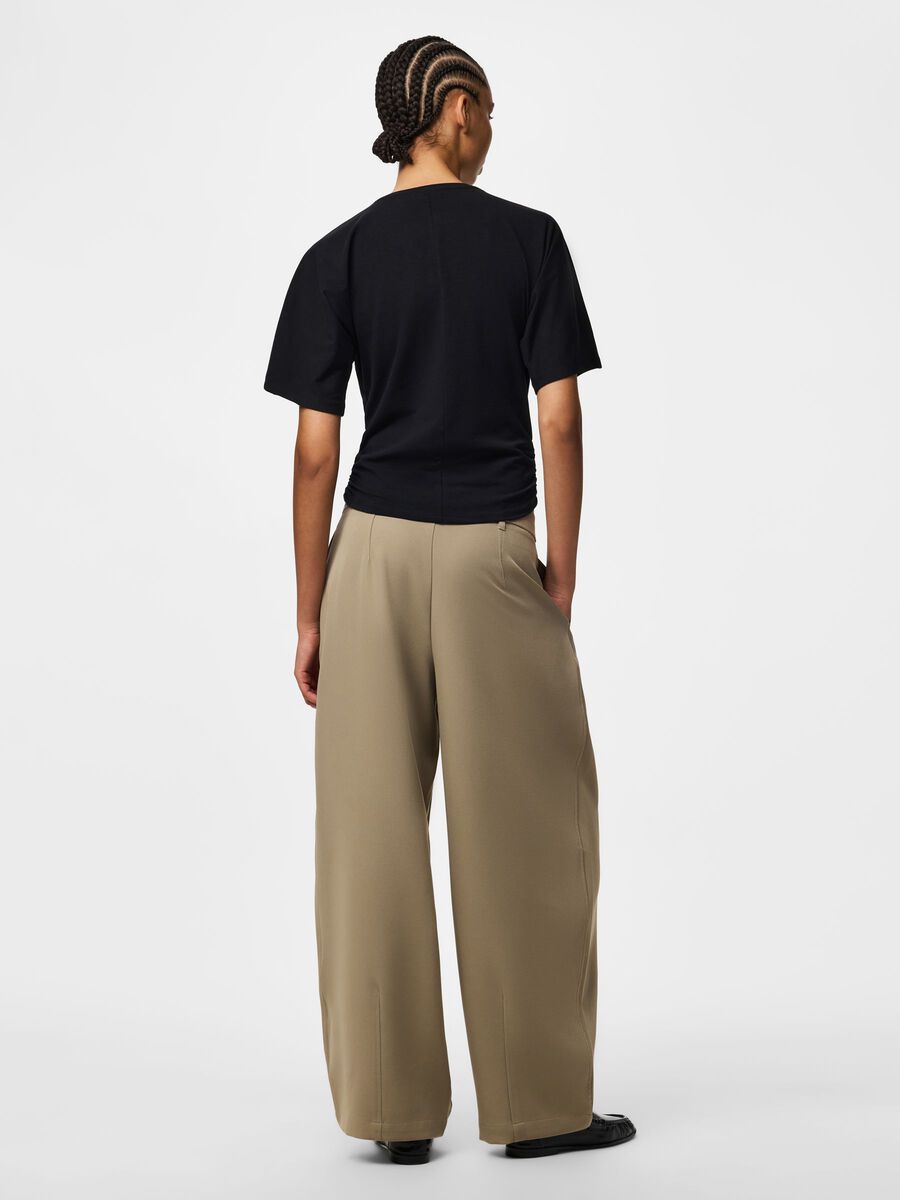 Product carousel image - PCALLI GETAILLEERD T-SHIRT, Black | 2