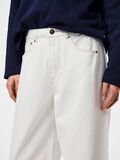 Pieces PCFINE MW BARREL FIT JEANS, Cloud Dancer, highres - 17161463_CloudDancer_006.jpg