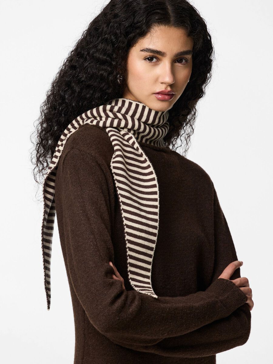 Product carousel image - PCKOMMA &Eacute;CHARPE, Hot Fudge | 2