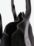 Pieces WILDLEDER SCHULTERTASCHE, Black, highres - 17089408_Black_005.jpg