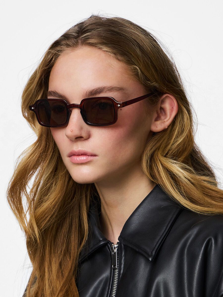 Carousel image - PCKATIE SUNGLASSES, Downtown Brown | 3