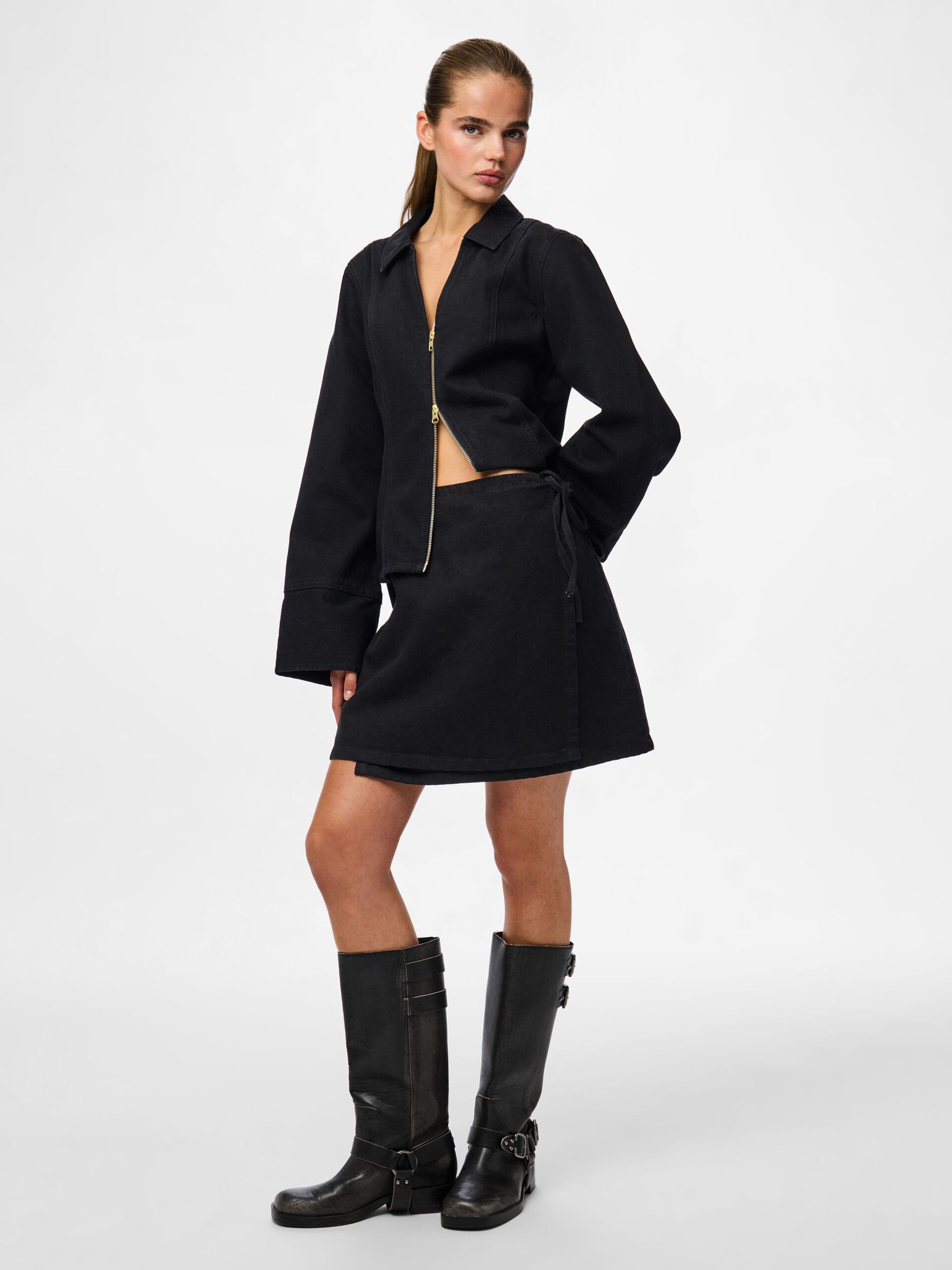 Carousel image - PCFLORA DENIM WRAP SKIRT, Black Denim | 8