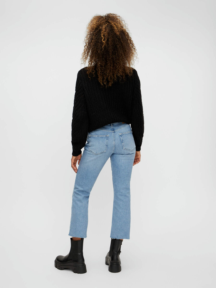 Pieces KICK FLARE CROPPED JEANS, Light Blue Denim, highres - 17109814_LightBlueDenim_004.jpg