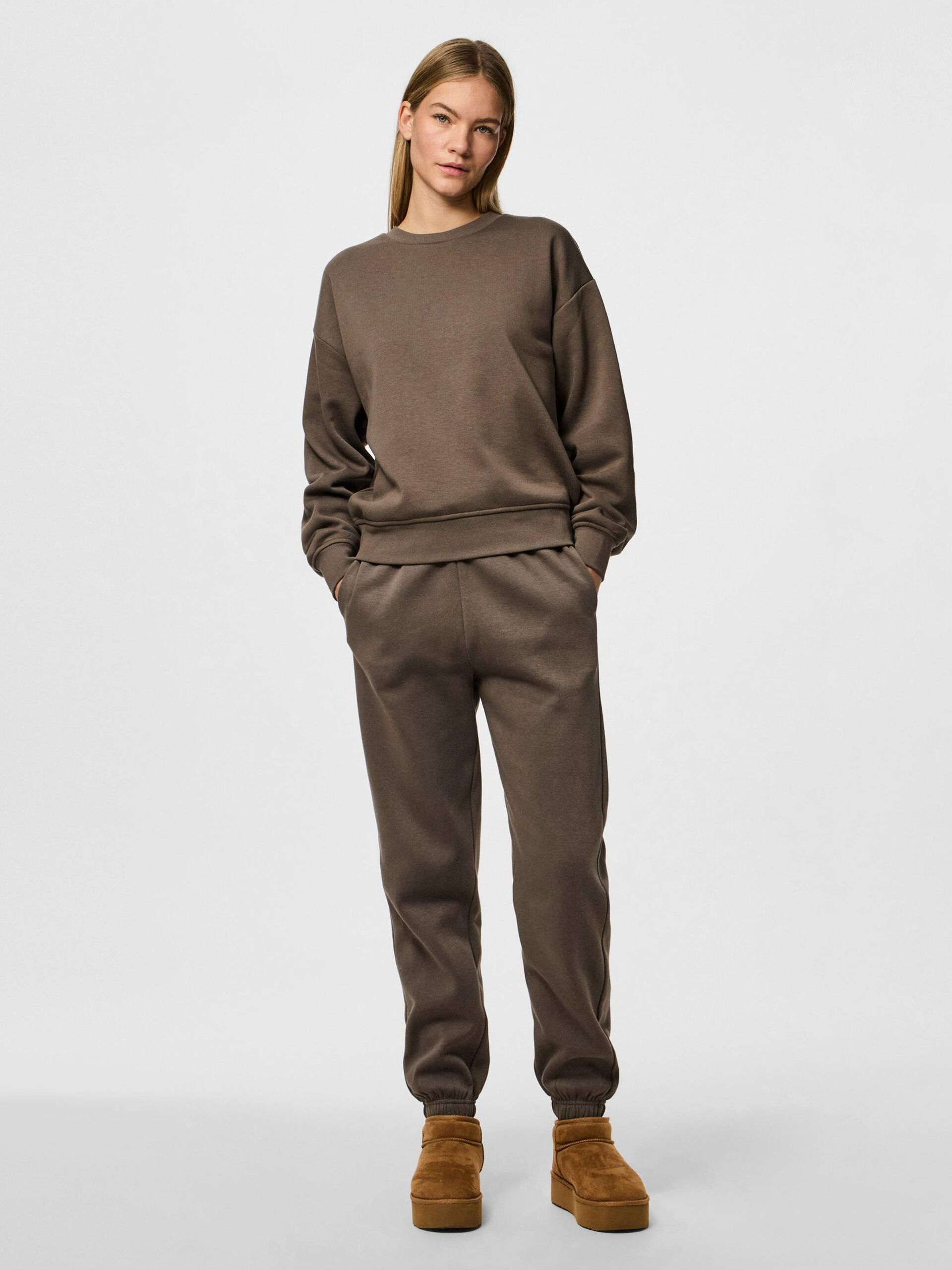 Carousel image - PCCHILLI LOOSE FIT SWEAT-SHIRT, Morel | 3
