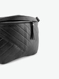 Pieces QULITED LEATHER BUM BAG, Black, highres - 17094299_Black_005.jpg