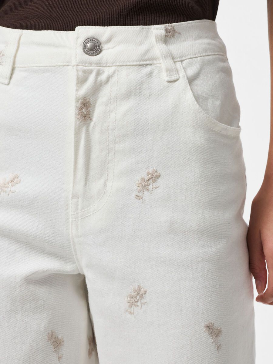 Carousel image - PCVIOLET MW  STRAIGHT FIT JEANS, Cloud Dancer | 4