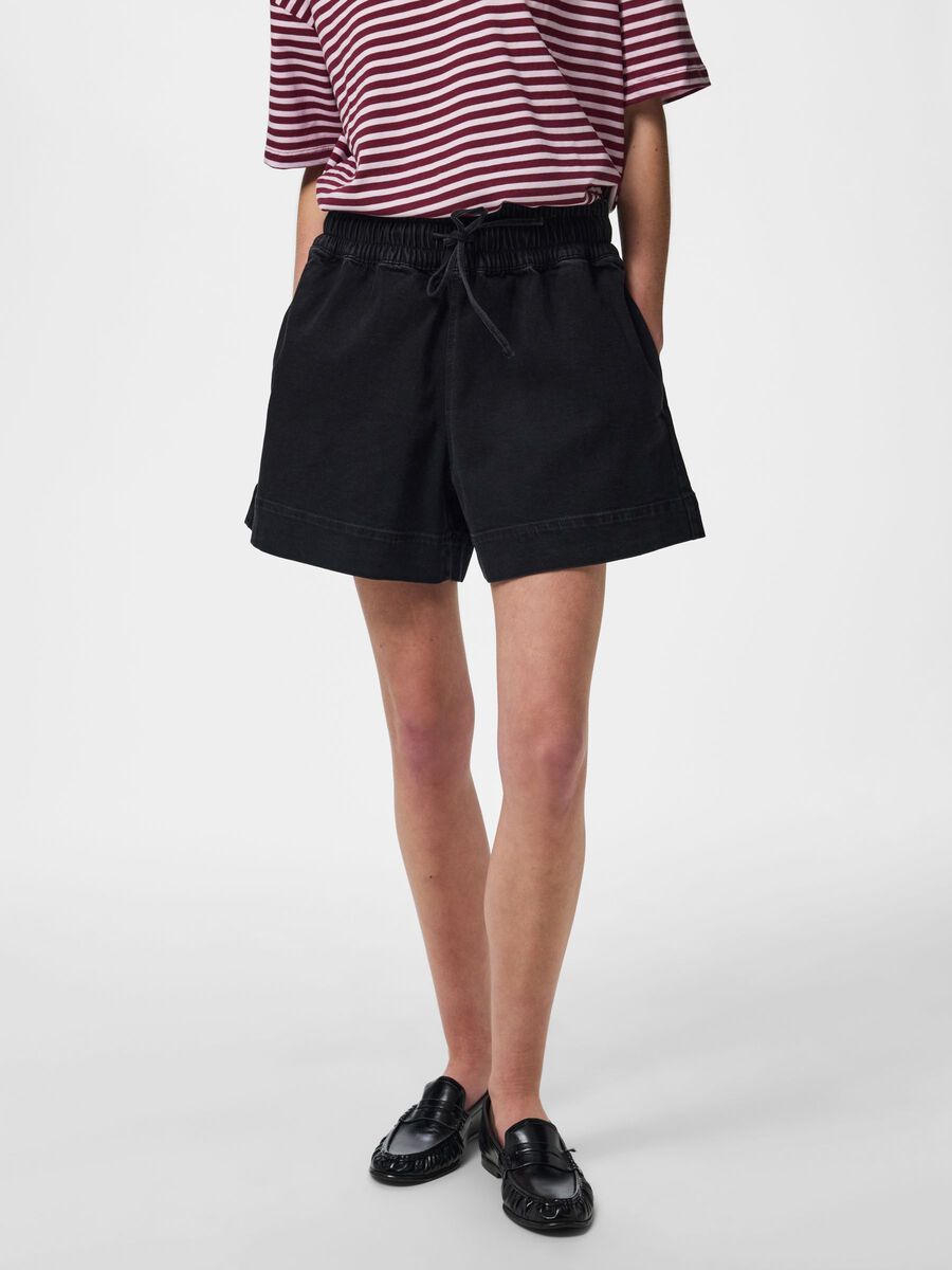 Product carousel image - PCBILLO HW PULL UP  DENIM SHORTS, Black | 1