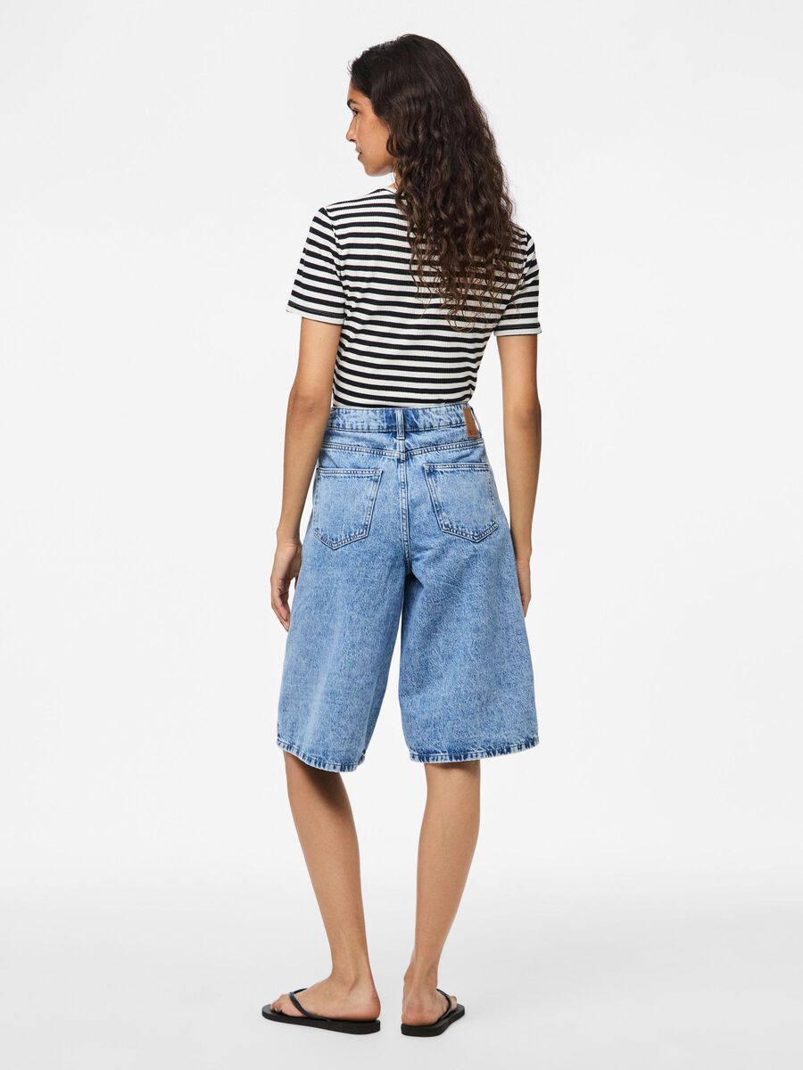 Pieces BERMUDA, Medium Blue Denim, highres - 17161960_MediumBlueDenim_004.jpg