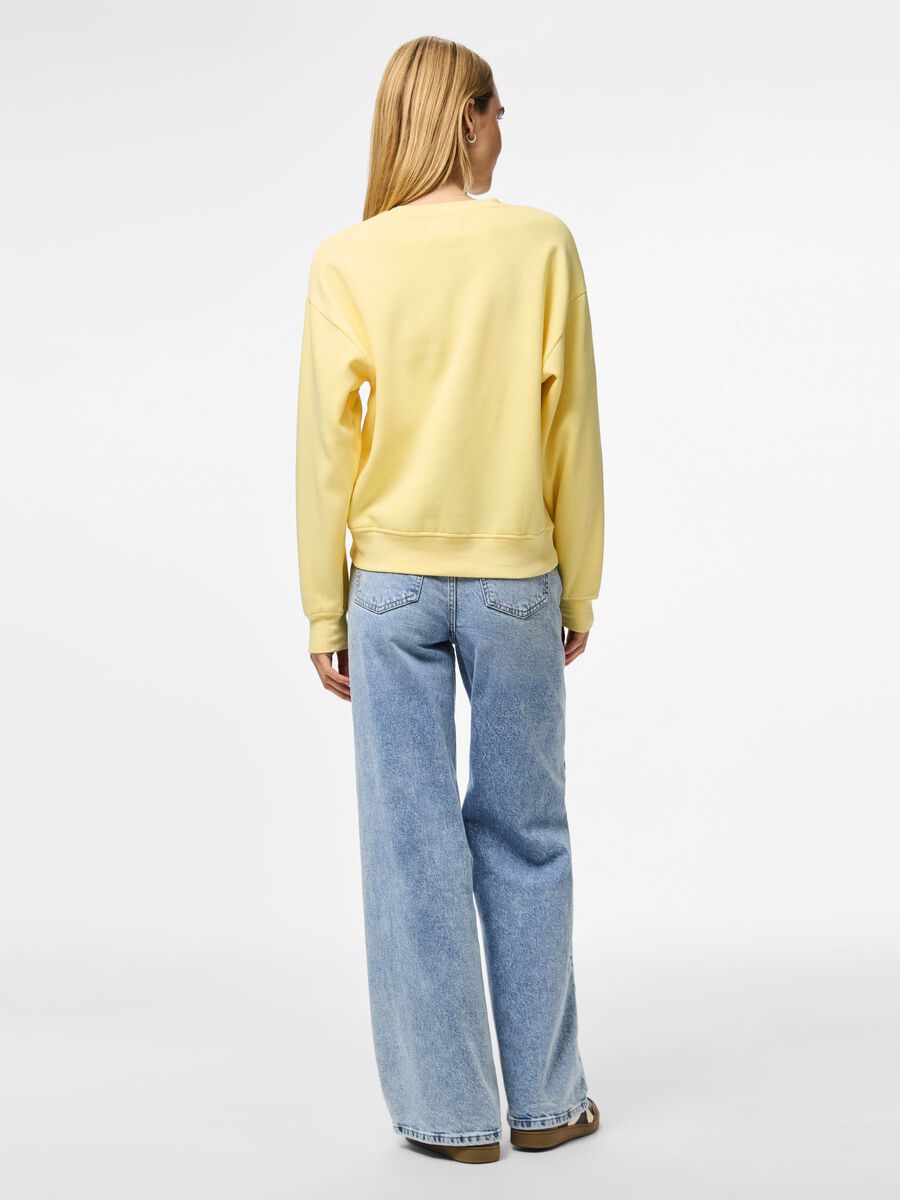 Pieces PCCHILLI LOOSE FIT SWEATSHIRT, Pale Banana, highres - 17156302_PaleBanana_004.jpg