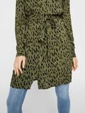 Pieces LONGLINE VISCOSE SHIRT, Deep Lichen Green, highres - 17102255_DeepLichenGreen_744146_006.jpg