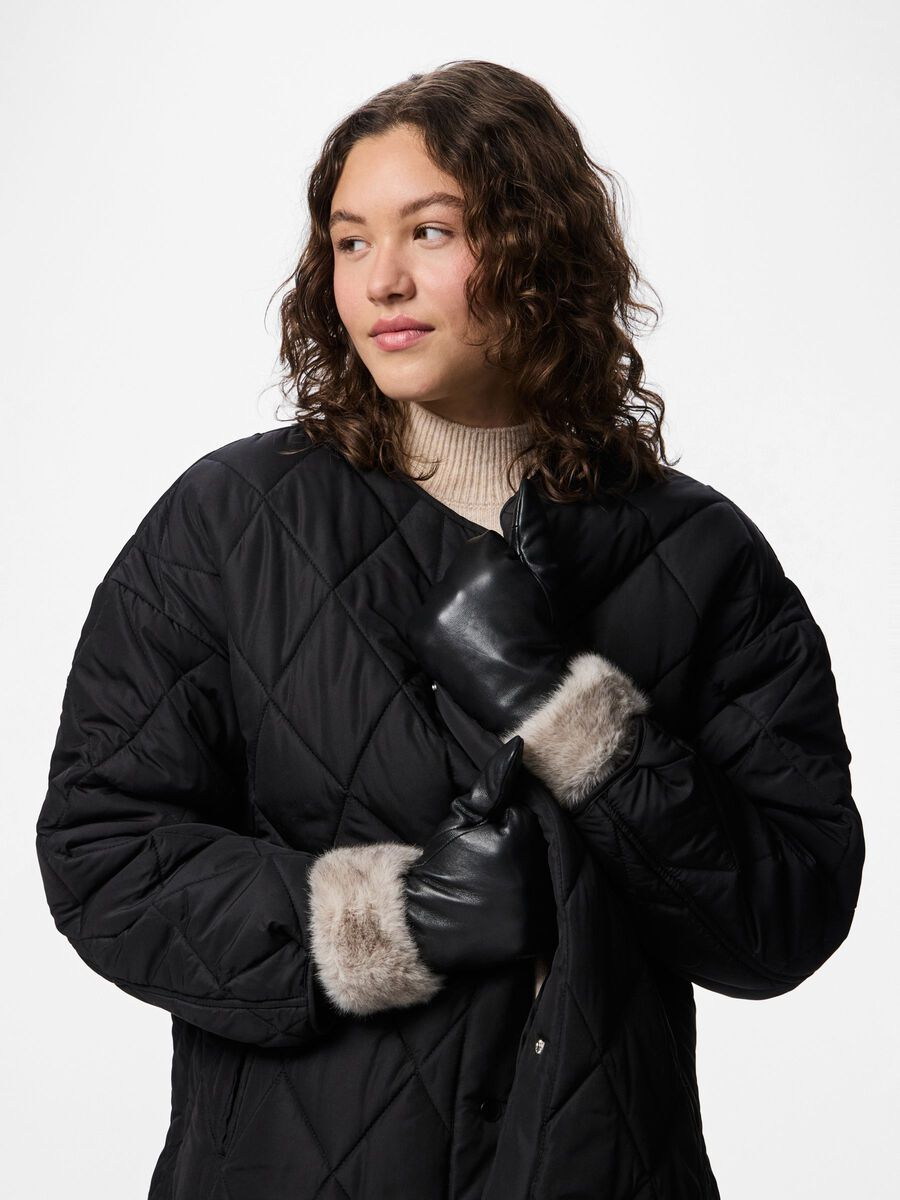 Product carousel image - PCJUTLANDIA LEATHER MITTENS, Black | 1